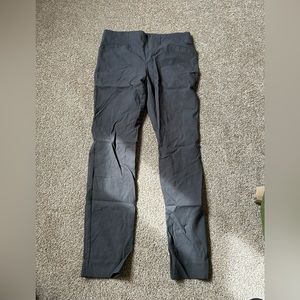 Grey skinny leg business pant, stretchy waistband